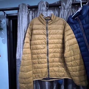 Old navy Brown and Tommy Hilfiger blue puffer zip ups sz large worn a few times